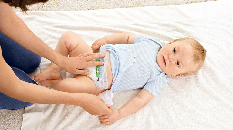 Одноразовые подгузники – вред или польза для ребенка?