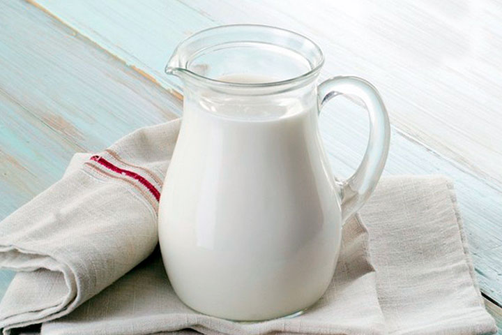 Молоко - идеальное средство для умывания